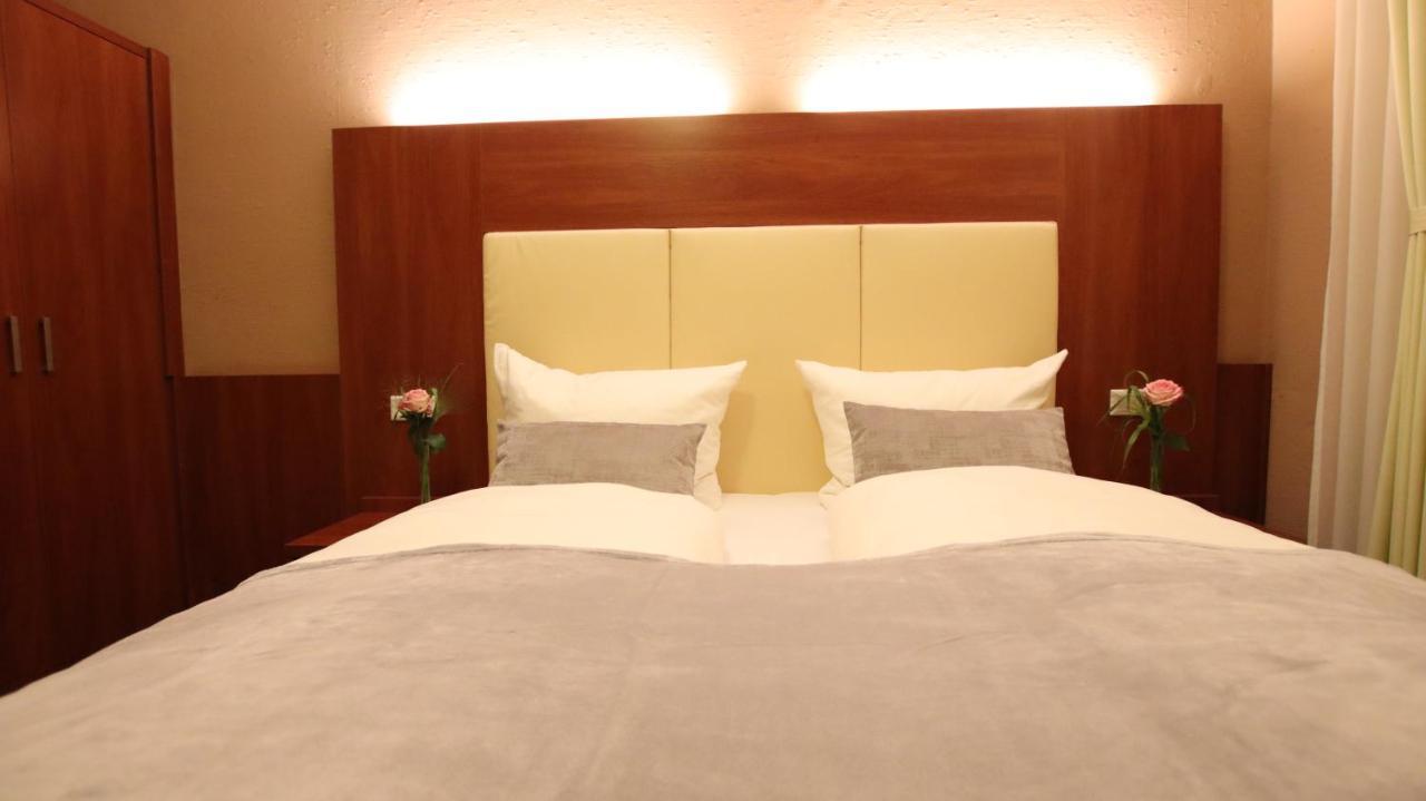 Hotel Wahlster Saarbrücken Dış mekan fotoğraf