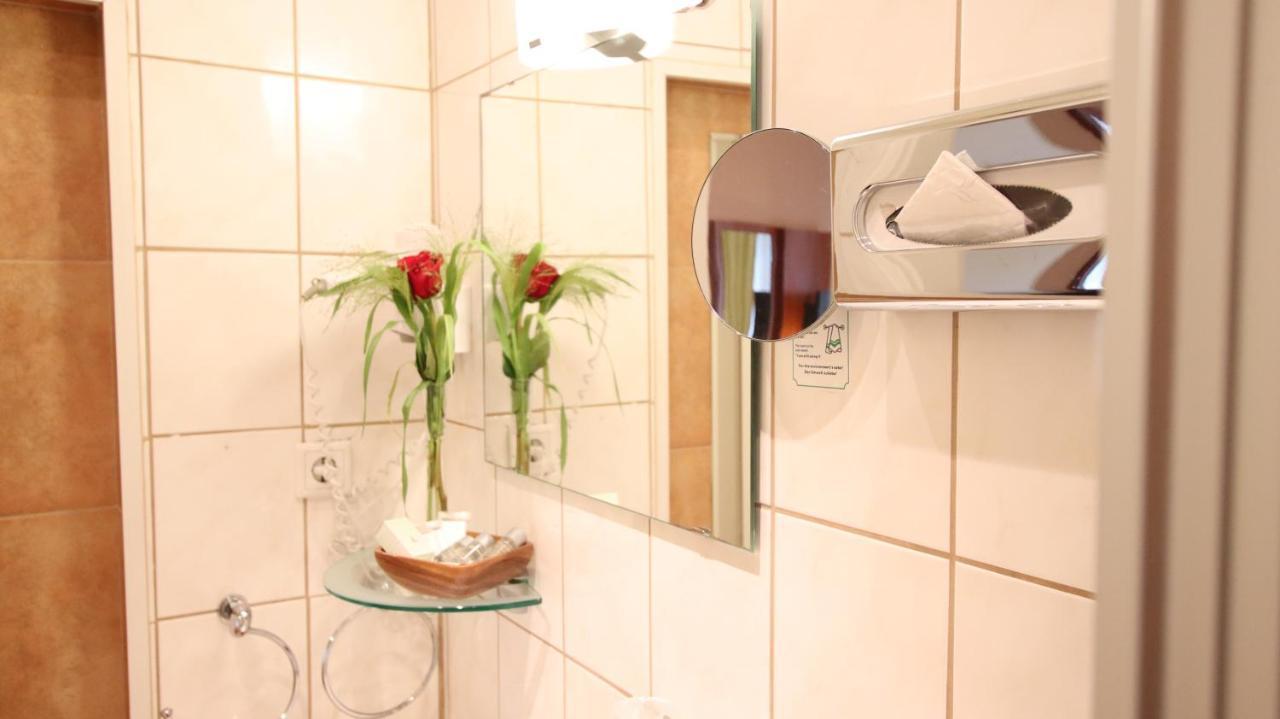 Hotel Wahlster Saarbrücken Dış mekan fotoğraf