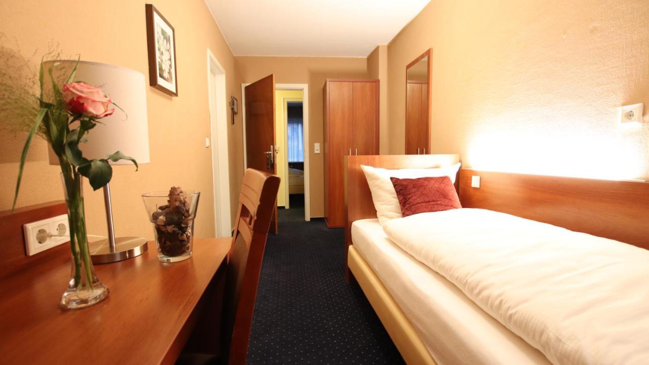 Hotel Wahlster Saarbrücken Dış mekan fotoğraf